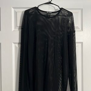XL FISHNET SHIRT. NWOT